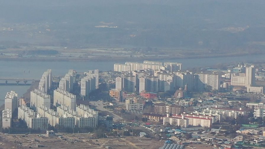 춘천시내 한 아파트 밀집지역 전경 [기사와 무관]