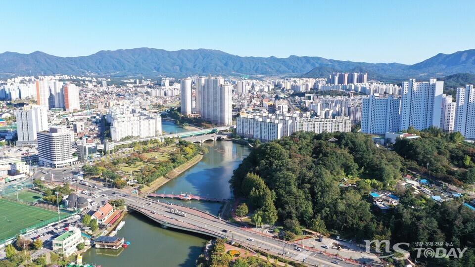 아파트가 밀집된 춘천 강남동 주변. 사진은 기사와 무관. (사진=박지영 기자)