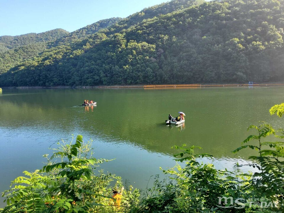 홍천 대룡저수지에서 수난사고로 실종된 40대 형제가 사고 2일만인 28일 숨진 채 발견됐다. (사진=강원도소방본부