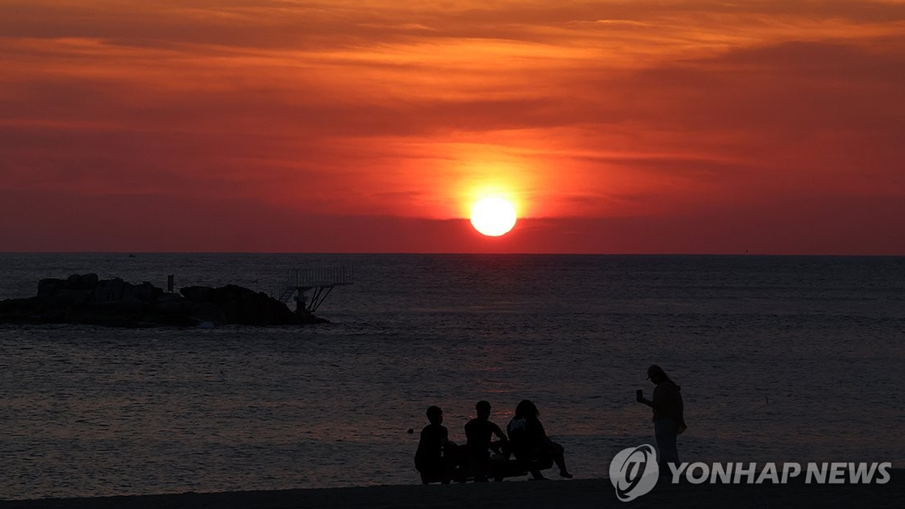 폭염 예고⋯붉게 솟는 태양. (사진=연합뉴스)